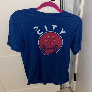 Shibe 76ers tee shirt